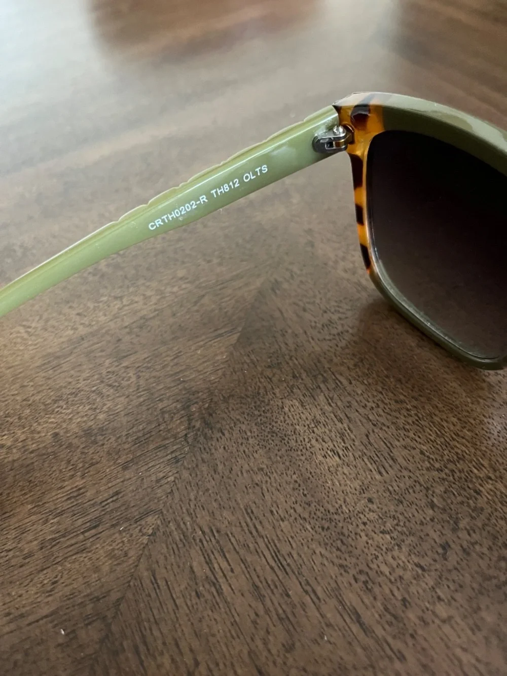 Tahari Sunglasses